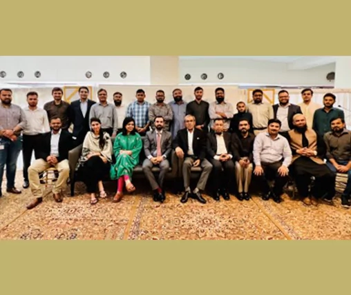 ففتھ پلر ٹیم کی جانب سے ’’ایک نئے آغاز‘‘ کا جشن